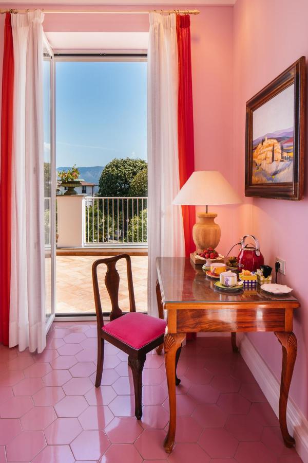 Boutique Hotel Don Alfonso 1890 SantʼAgata sui Due Golfi Buitenkant foto
